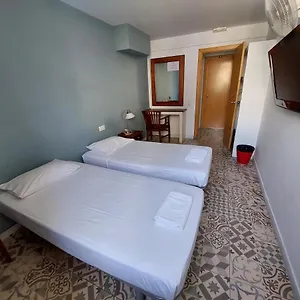 https://alberg-sants-bcn.topbarcelonahotels.com